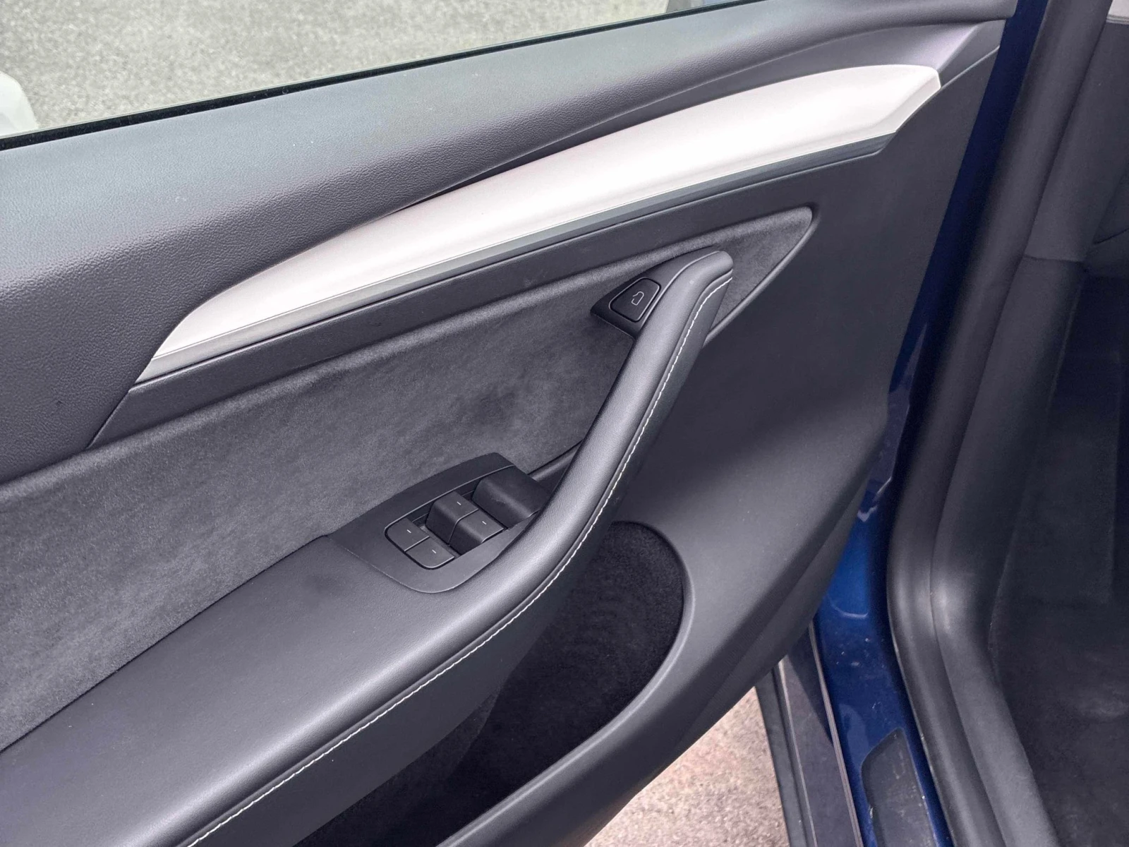 Tesla Model Y STANDARD RANGE, АВТОКРЕДИТ, снимка 11 - Автомобили и джипове - 56432044