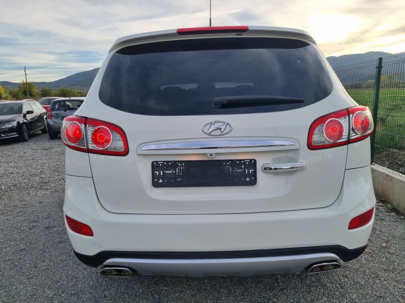 Hyundai Santa fe 2.2CRDi 197k.c 6+ 1Местен, снимка 5 - Автомобили и джипове - 47524586