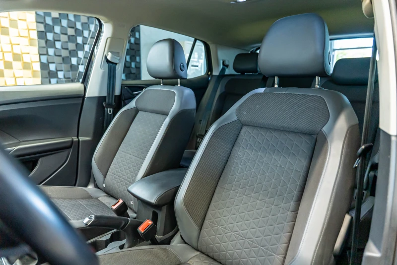 VW T-Cross 1.0 TSI R-Line, снимка 6 - Автомобили и джипове - 51505728