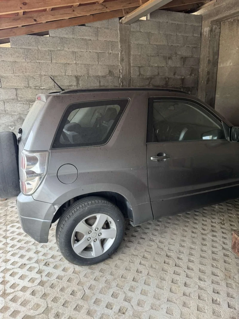 Suzuki Grand vitara 1.9, снимка 2 - Автомобили и джипове - 52597322