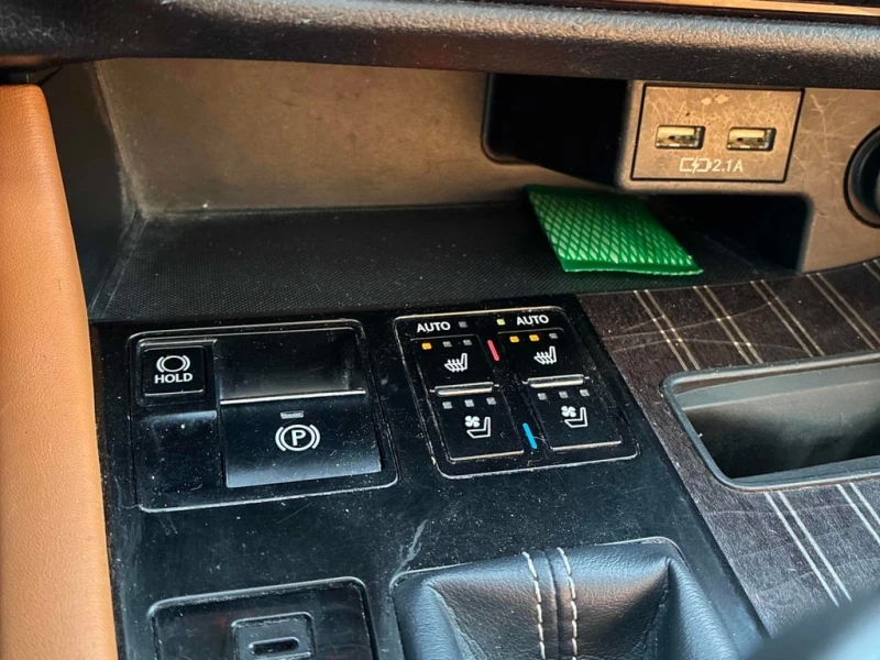 Lexus RX * 350 * CARFAX * БЕЗ ПЪРВОНАЧАЛНА ВНОСКА, снимка 13 - Автомобили и джипове - 53289620