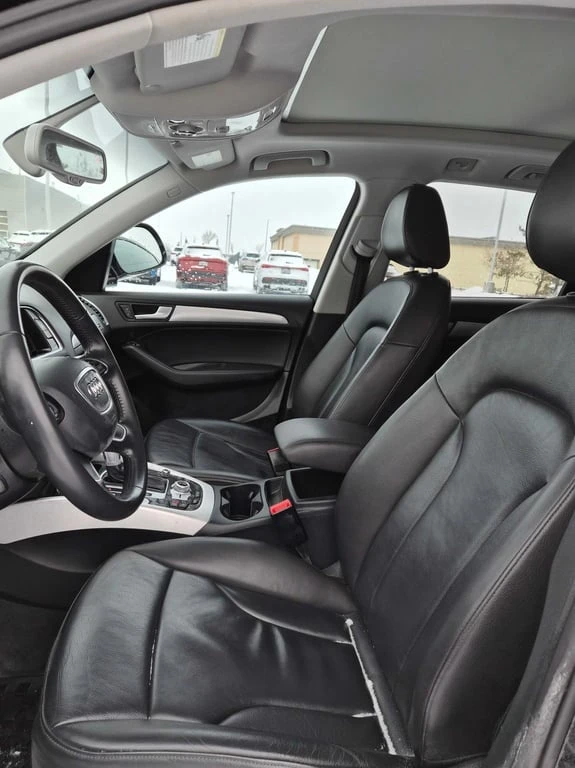 Audi Q5 2017 2.0T Progressiv * CARFAX * БЕЗ ПЪРВОНАЧАЛНА, снимка 8 - Автомобили и джипове - 52820043