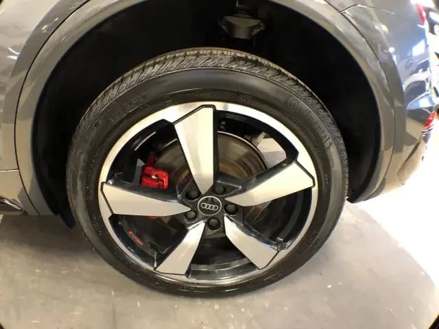 Audi Q5 * SPORTBACK PROGRESSIV S LINE | PANO | CARFAX - изображение 10