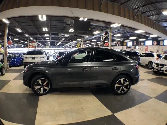 Audi Q5 * SPORTBACK PROGRESSIV S LINE | PANO | CARFAX - изображение 4