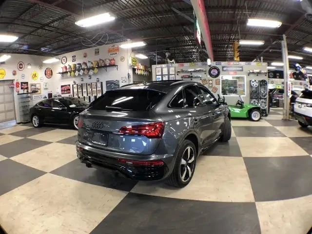 Audi Q5 * SPORTBACK PROGRESSIV S LINE | PANO | CARFAX - изображение 7