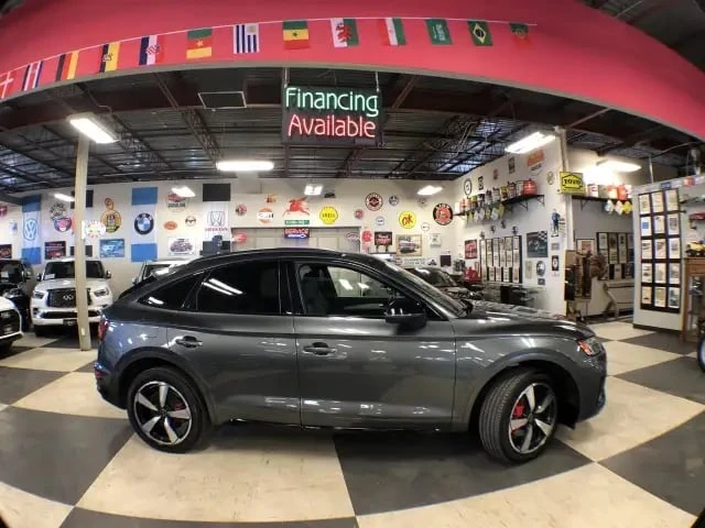 Audi Q5 * SPORTBACK PROGRESSIV S LINE | PANO | CARFAX - изображение 8