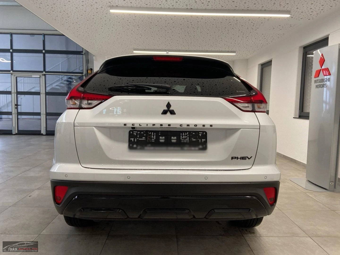 Mitsubishi Eclipse Cross НОВ!2.4PHEV/188HP/SELECT-BLACK/4X4/CAM/ACC/525v - изображение 6