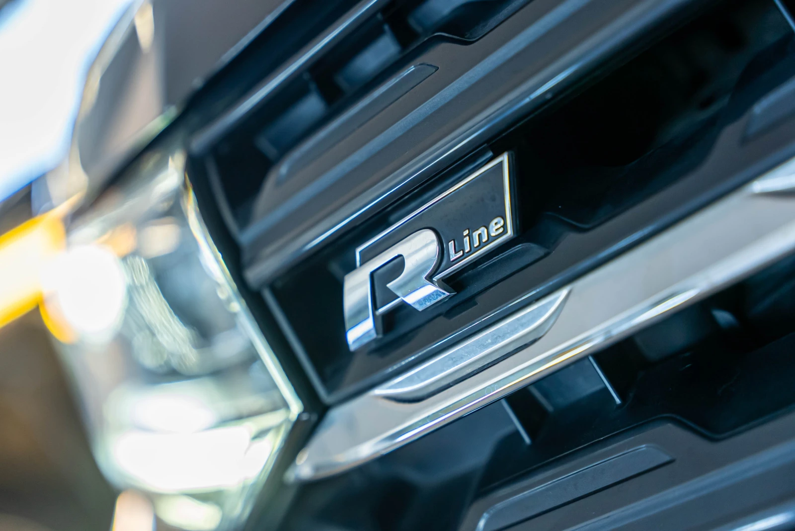 VW T-Cross 1.0 TSI R-Line | Mobile.bg   17