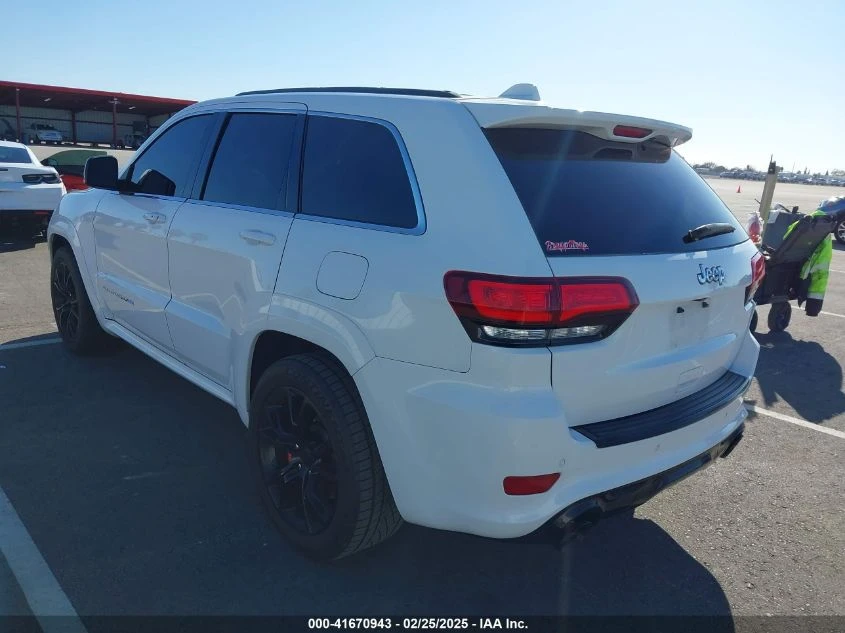 Jeep Grand cherokee 2015 JEEP GRAND CHEROKEE SRT - изображение 6