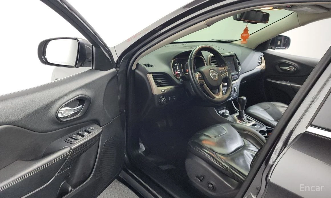 Jeep Grand cherokee, снимка 10 - Автомобили и джипове - 53950350