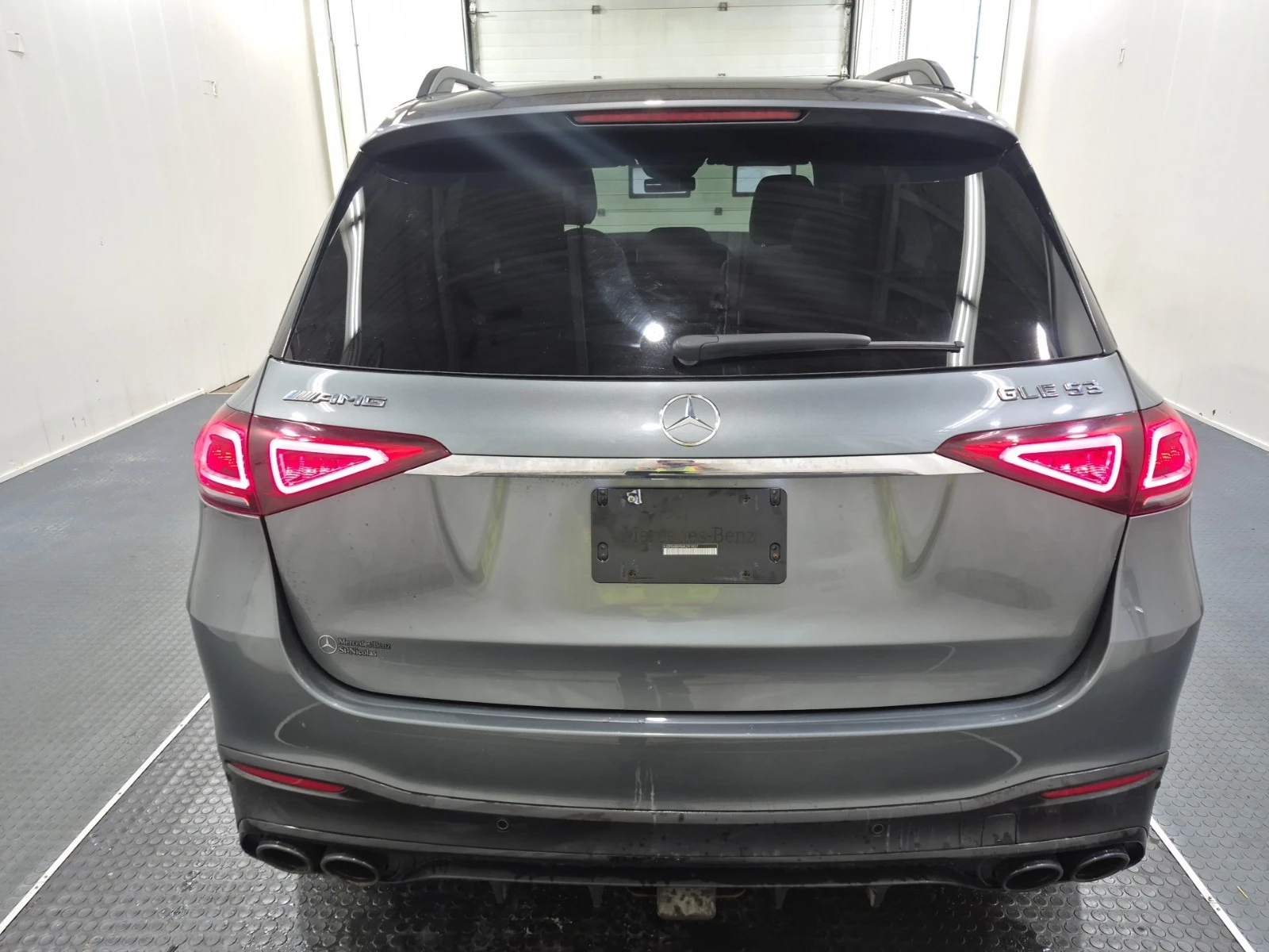 Mercedes-Benz GLE 53 4MATIC AMG* * CARFAX * * АВТО КРЕДИТ * * , снимка 5 - Автомобили и джипове - 54002144