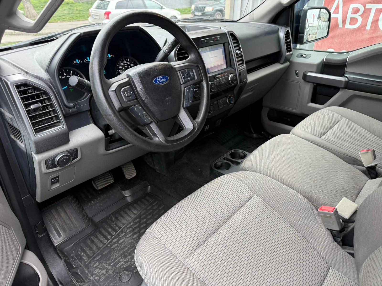 Ford F150 3.3i-292к.с Евро-6 95000км, снимка 7 - Автомобили и джипове - 54045703