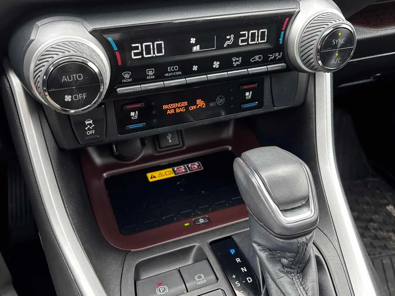 Toyota Rav4 Hybrid Limited /�������/360/��������� | Mobile.bg � ����������� 10