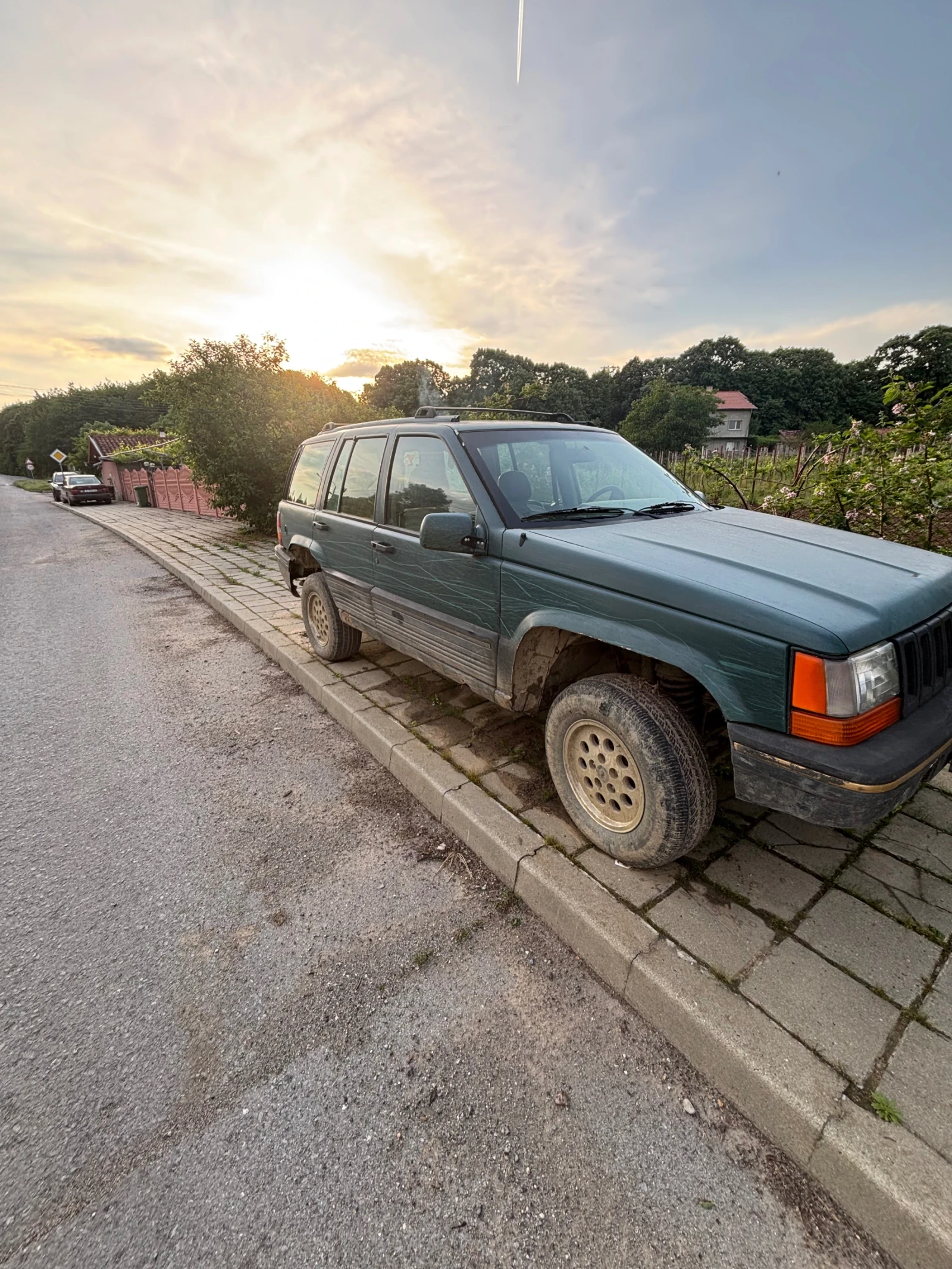 Jeep Grand cherokee 4.0, снимка 2 - Автомобили и джипове - 54654415