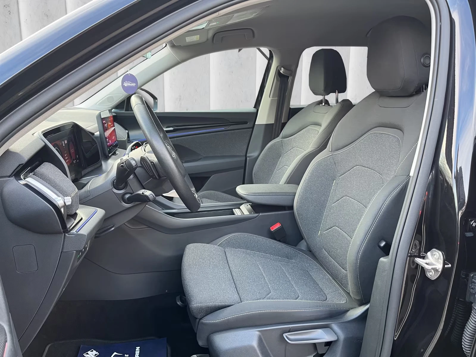 Skoda Kodiaq 2.0 TDI/ DSG/ CAMERA/ LED/ 7-МЕСТНА, снимка 8 - Автомобили и джипове - 54771274