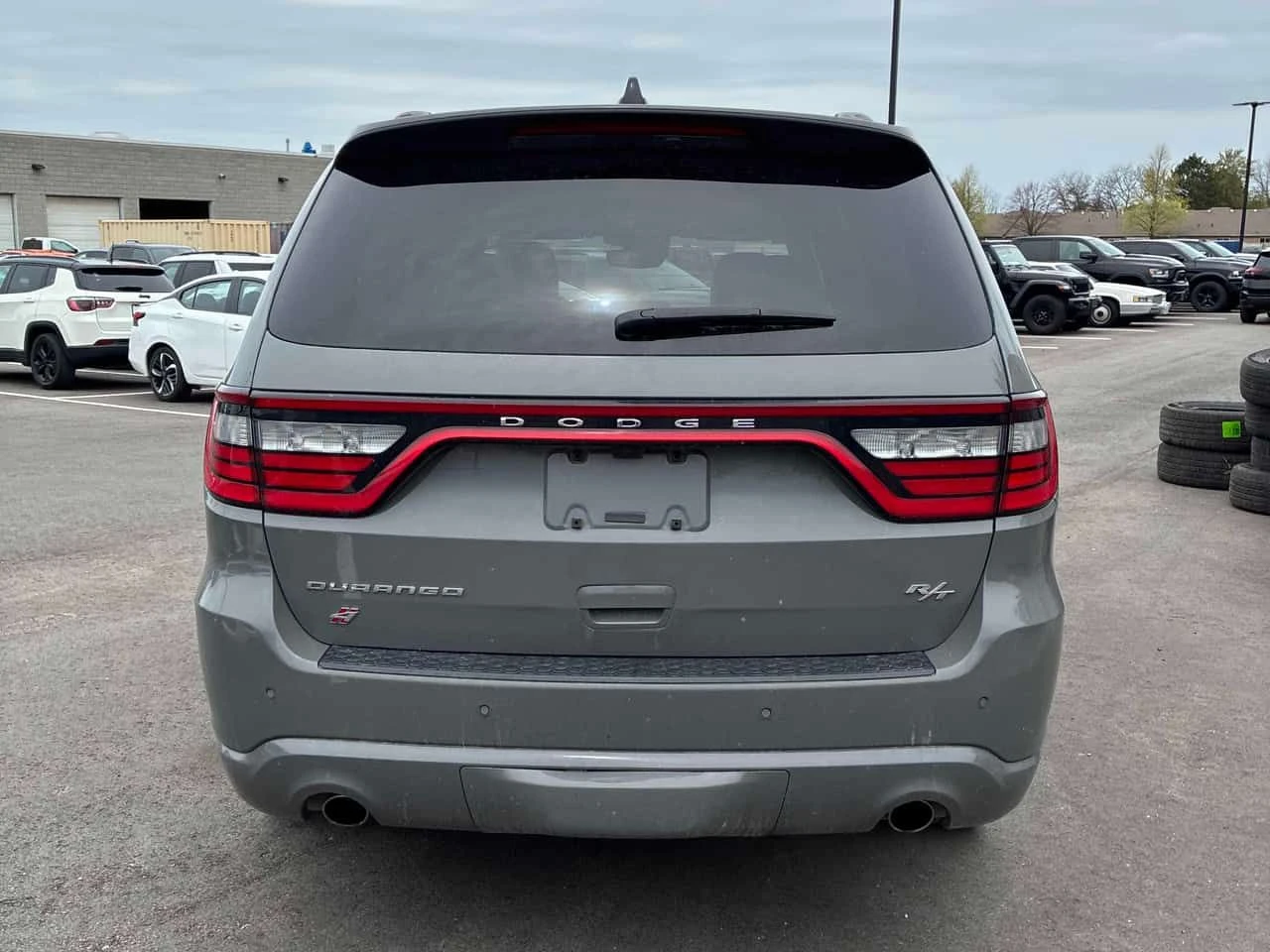 Dodge Durango * R/T AWD * АВТОКРЕДИТ БЕЗ ПЪРВОНАЧАЛНА ВНОСКА* , снимка 4 - Автомобили и джипове - 55070402