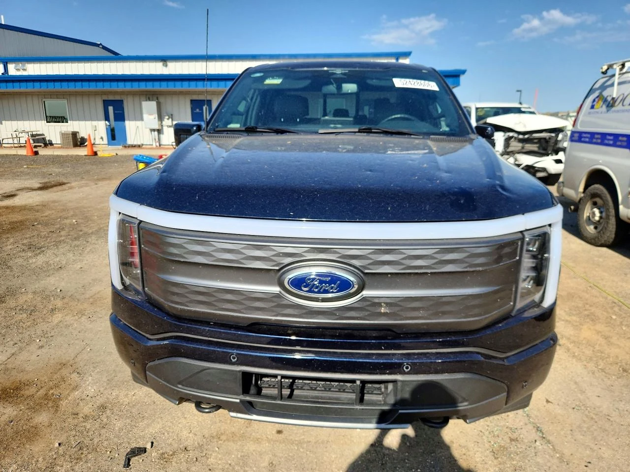 Ford F150 Lightning Pro, снимка 5 - Автомобили и джипове - 55121777