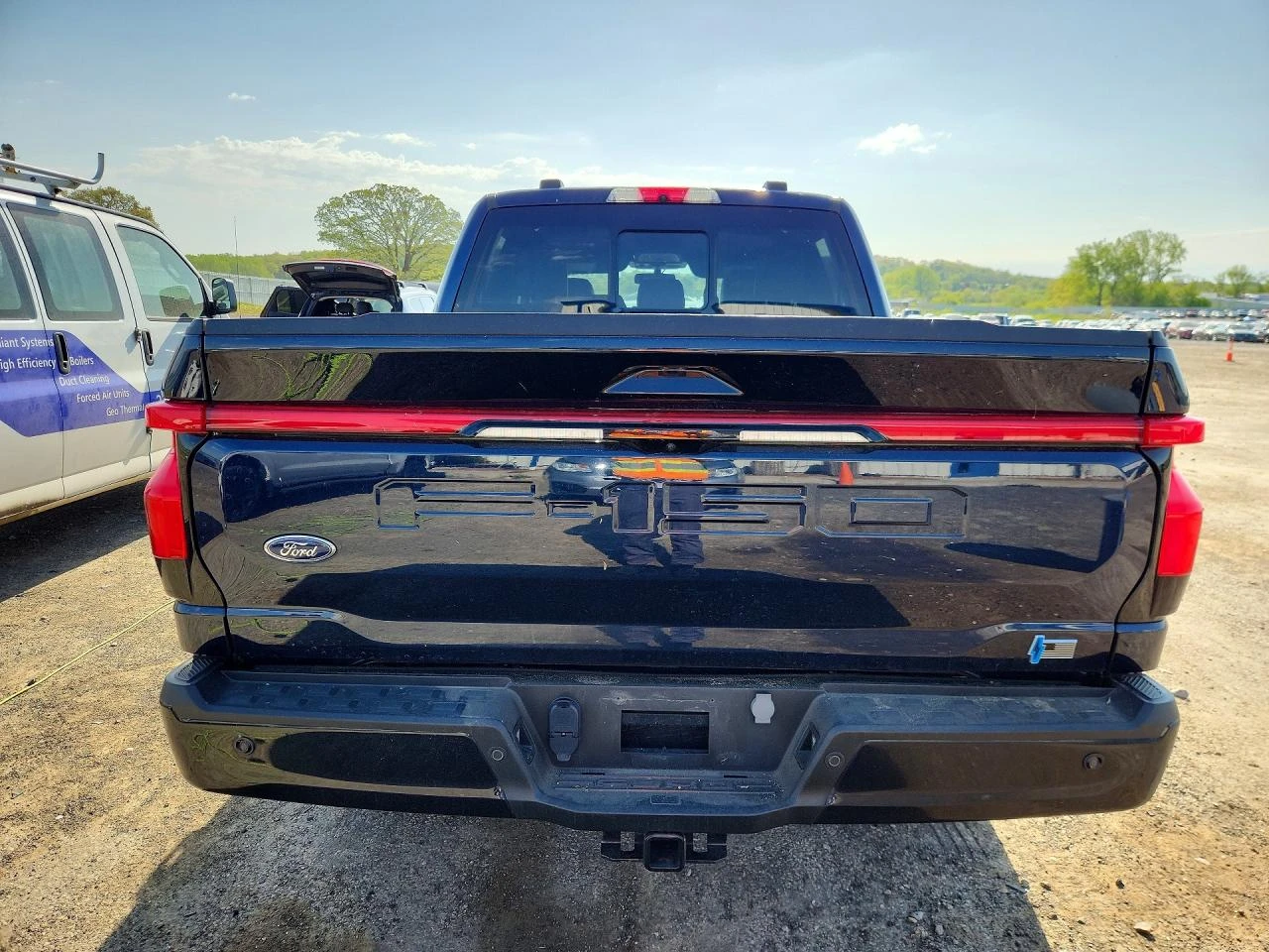 Ford F150 Lightning Pro, снимка 6 - Автомобили и джипове - 55121777