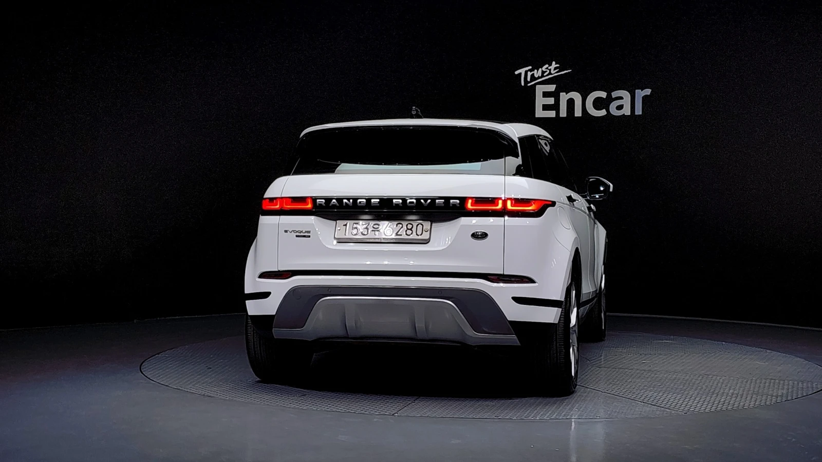 Land Rover Range Rover Evoque P250 SE | Memory | Panoramic | 4WD, снимка 4 - Автомобили и джипове - 55369191