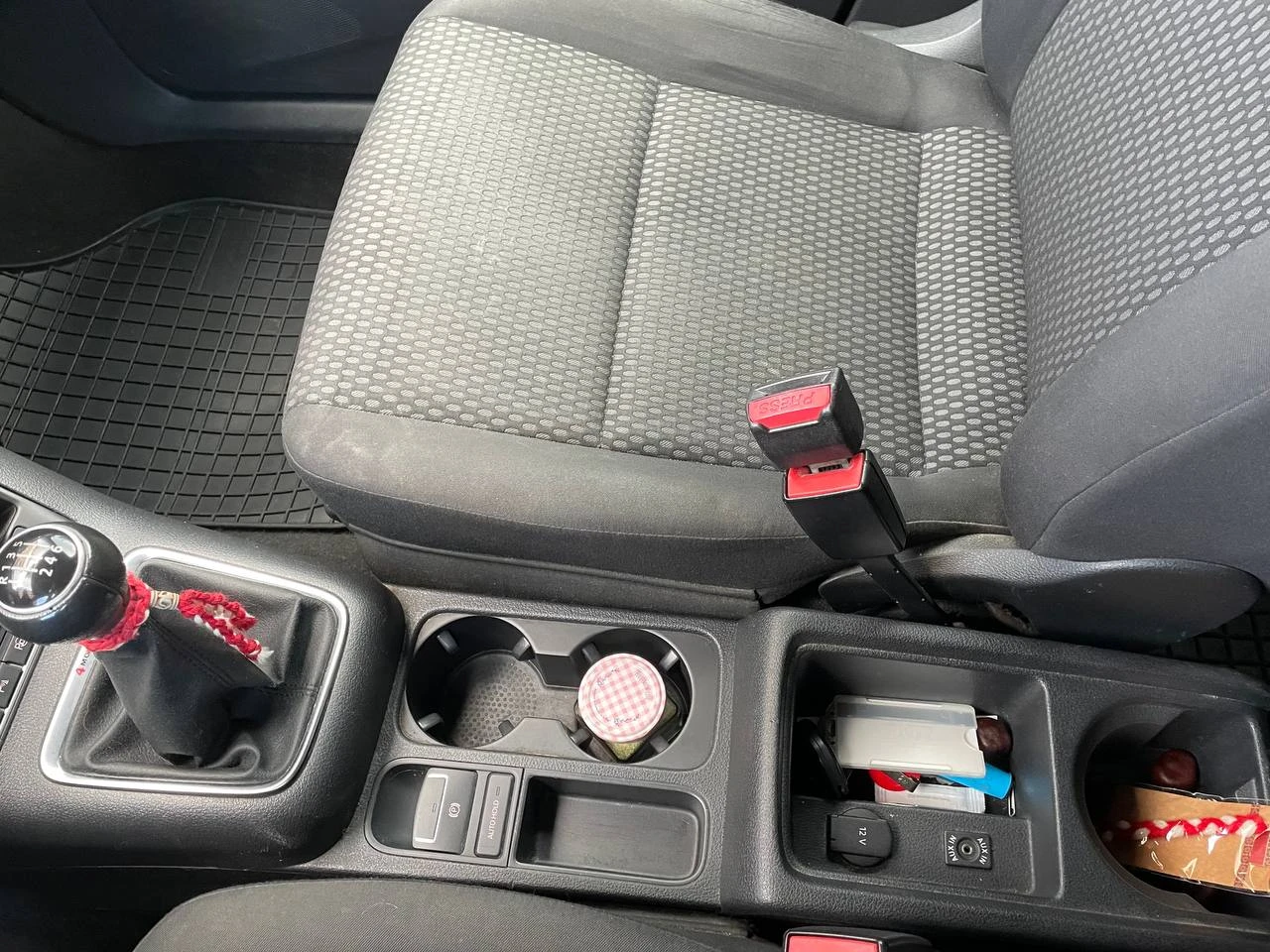 VW Tiguan, снимка 16 - Автомобили и джипове - 55412365