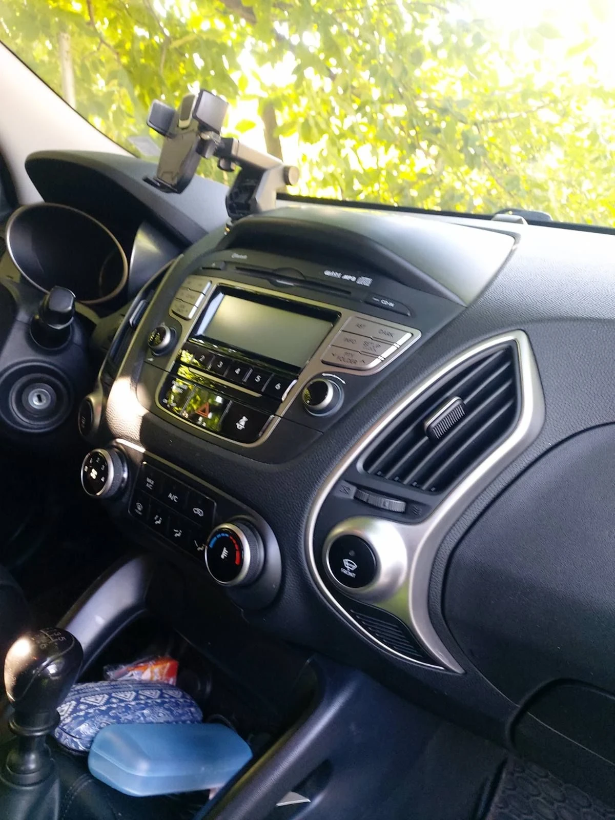 Hyundai IX35, снимка 7 - Автомобили и джипове - 55866151