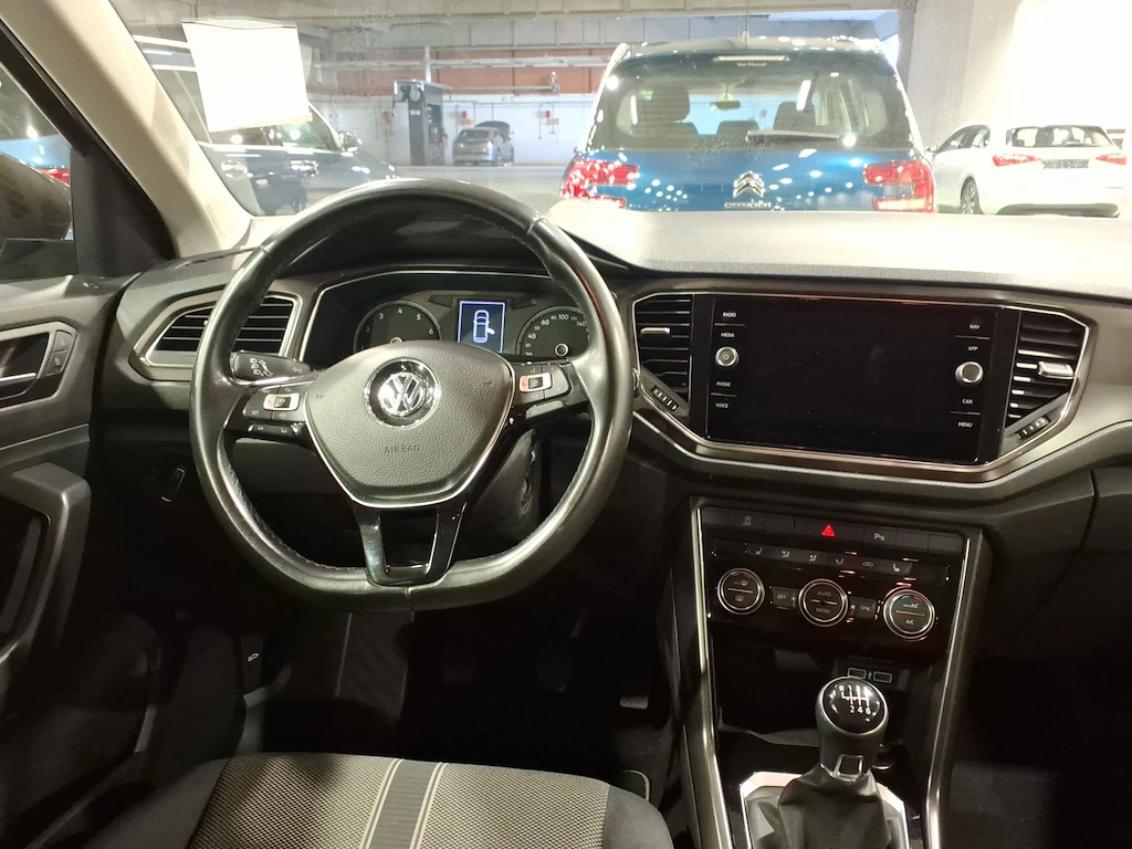 VW T-Roc 1.5 TSI / STYLE / Очакван!, снимка 5 - Автомобили и джипове - 55902825