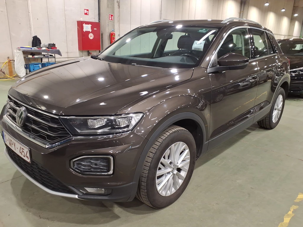 VW T-Roc 1.5 TSI / STYLE / Очакван!