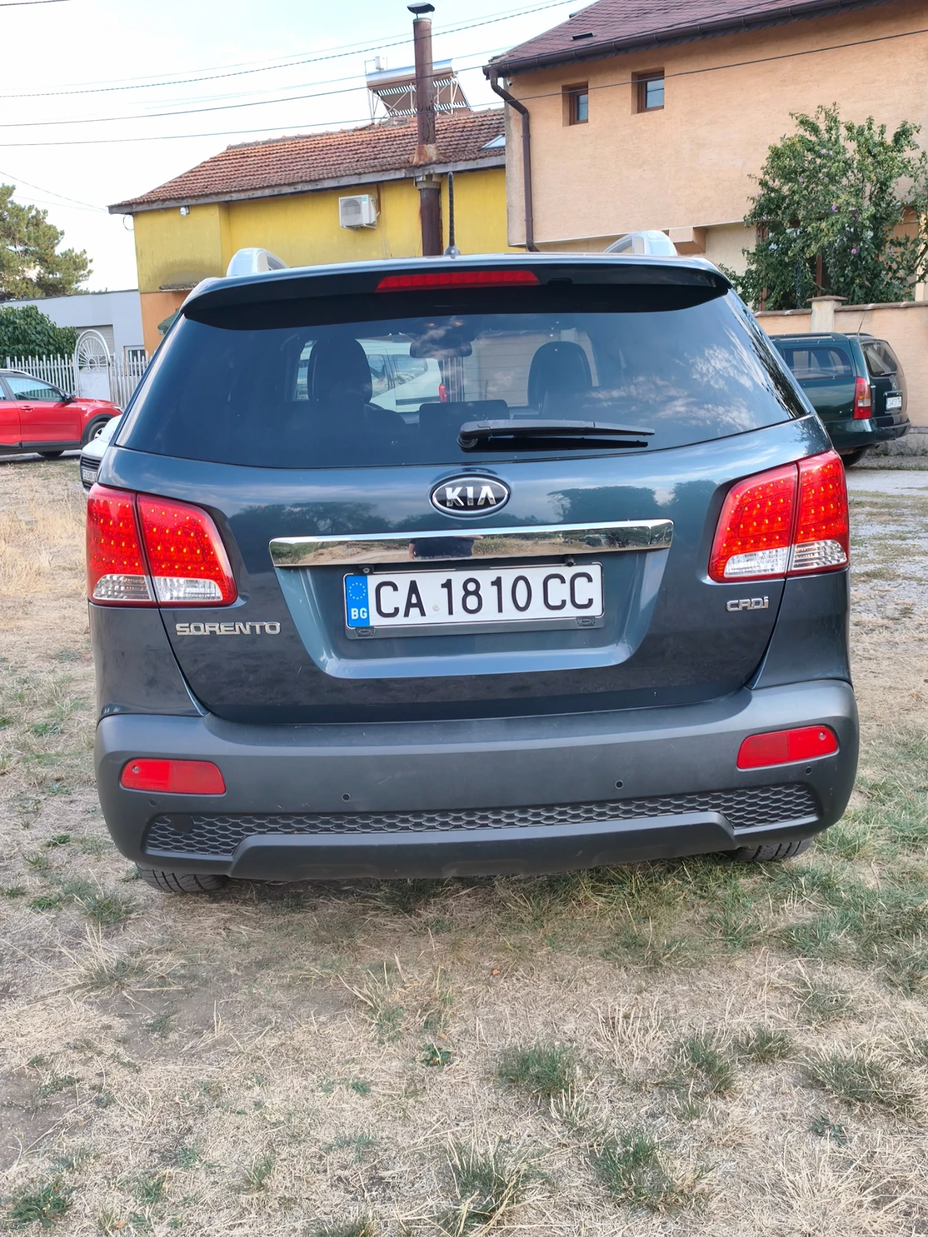 Kia Sorento CRDI, снимка 4 - Автомобили и джипове - 56154051
