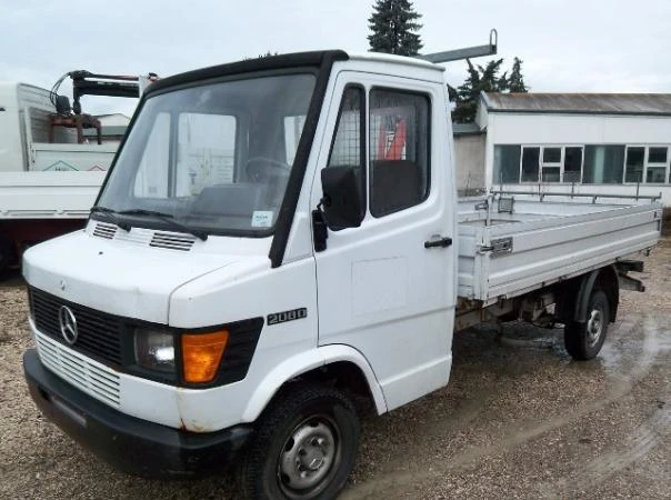 Mercedes-Benz Sprinter 313 311,309 на части, снимка 10 - Бусове и автобуси - 25770967