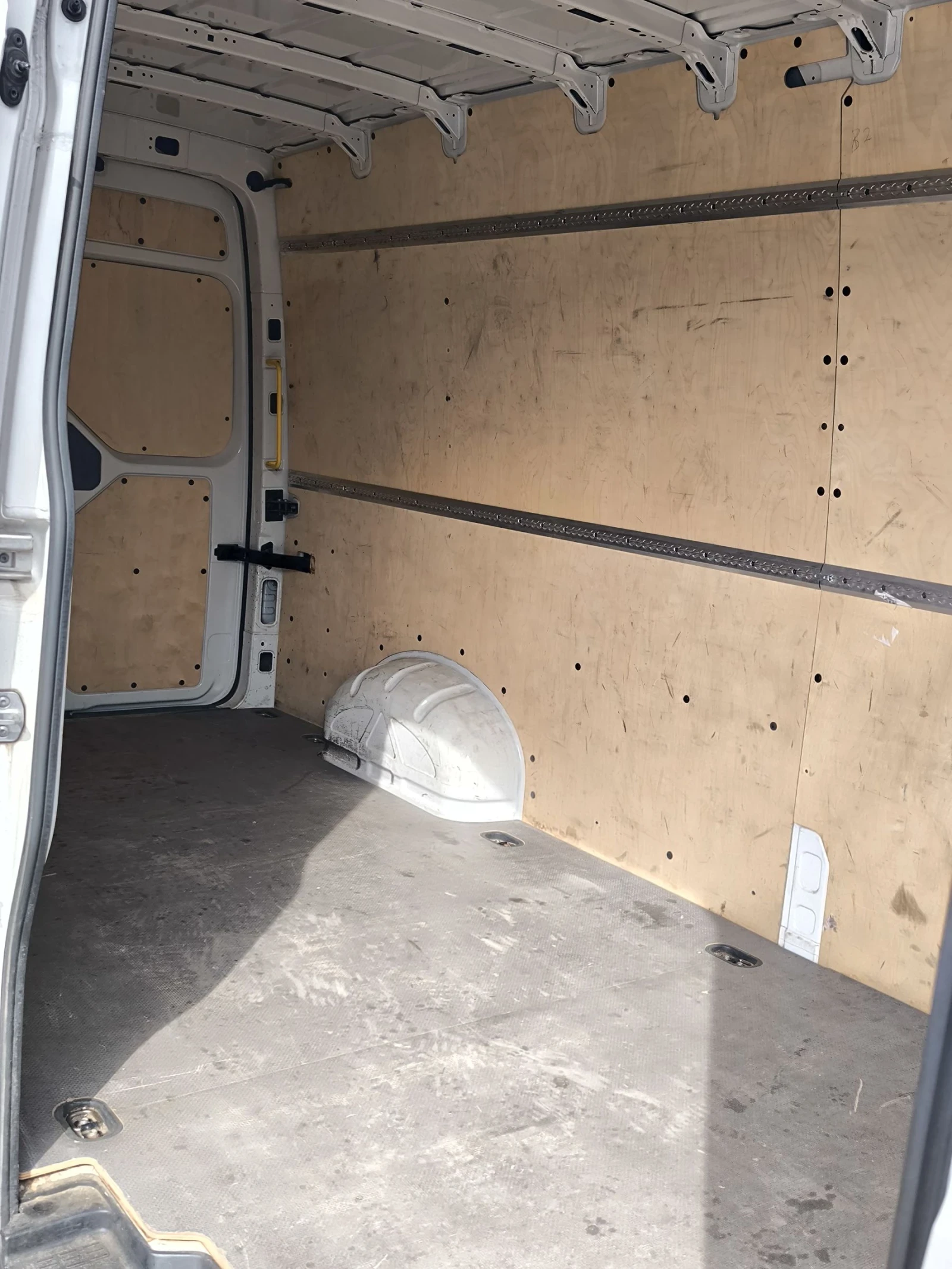 VW Crafter 2.0 tdi 140 к.с. Макси - изображение 8
