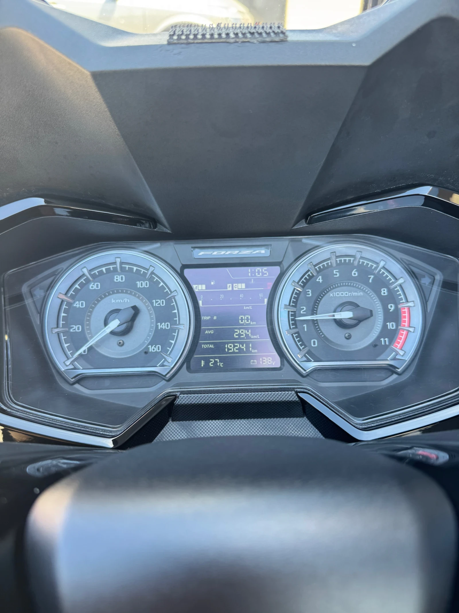 Honda Forza 350* FACELIFT* ABS* TCS* LED* FULL* 2023г., снимка 14 - Мотоциклети и мототехника - 55281716