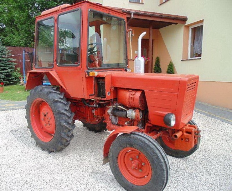 Трактор Владимировец Т 25, снимка 1 - Селскостопанска техника - 46436919