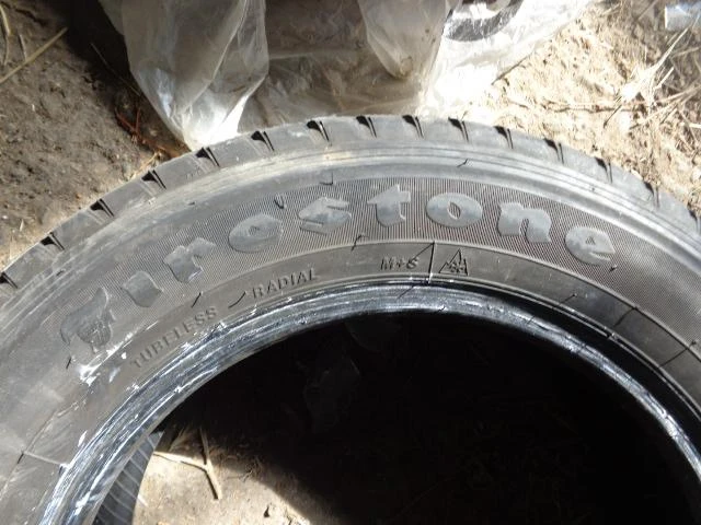 Гуми Зимни 205/65R16, снимка 8 - Гуми и джанти - 20872422