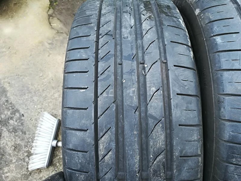 Гуми Летни 215/45R17, снимка 9 - Гуми и джанти - 26215561