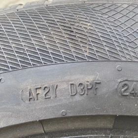 Гуми Зимни 225/65R17, снимка 4 - Гуми и джанти - 52474547