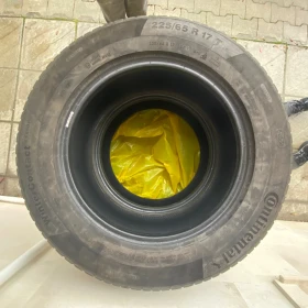 Гуми Зимни 225/65R17, снимка 6 - Гуми и джанти - 52474547