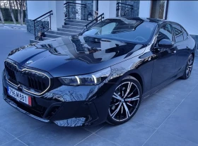 BMW 520 M-Pro Iconic Glow Panorama Harman, снимка 1
