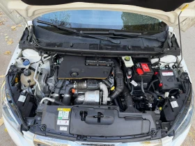 Peugeot 308 SW 1.6 BLUE HDI, снимка 8