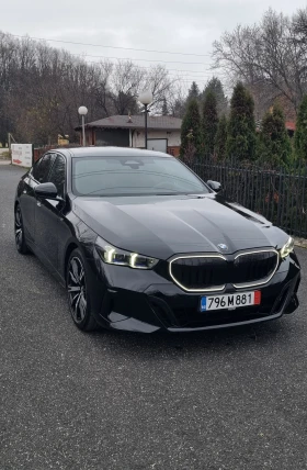 BMW 520 M-Pro Iconic Glow Panorama Harman - 58000 € / 113438.14 лв. - 10717360 5