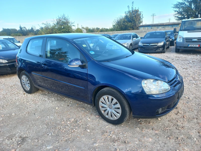 VW Golf 1.6i, снимка 2 - Автомобили и джипове - 47526164