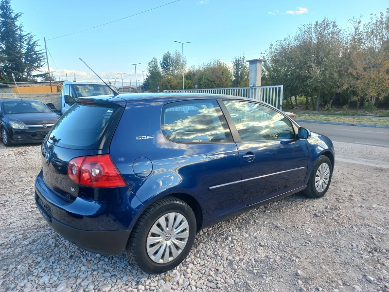 VW Golf 1.6i, снимка 5 - Автомобили и джипове - 47526164