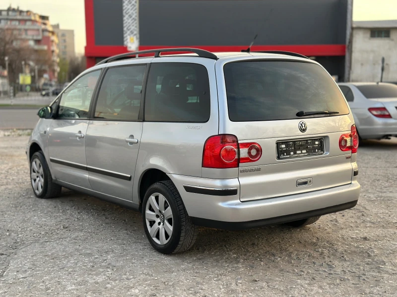 VW Sharan 1.9 131 ps, снимка 2 - Автомобили и джипове - 49503744