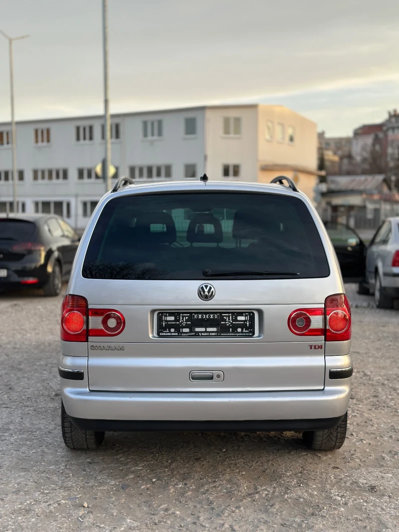 VW Sharan 1.9 131 ps, снимка 3 - Автомобили и джипове - 49503744