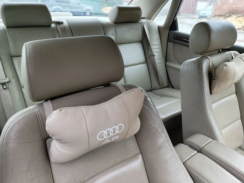 Audi A8 Audi A8, снимка 10 - Автомобили и джипове - 52787719