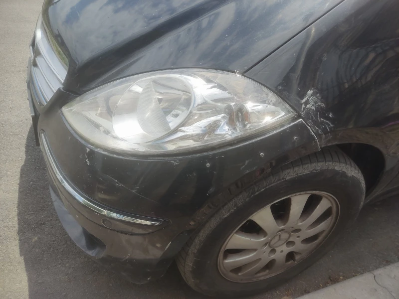 Mercedes-Benz A 180, снимка 6 - Автомобили и джипове - 52343661