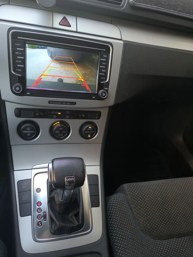 VW Passat 2.0 TDI CR, снимка 11 - Автомобили и джипове - 52646078