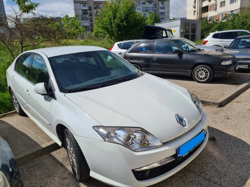 Renault Laguna, снимка 2 - Автомобили и джипове - 52581794