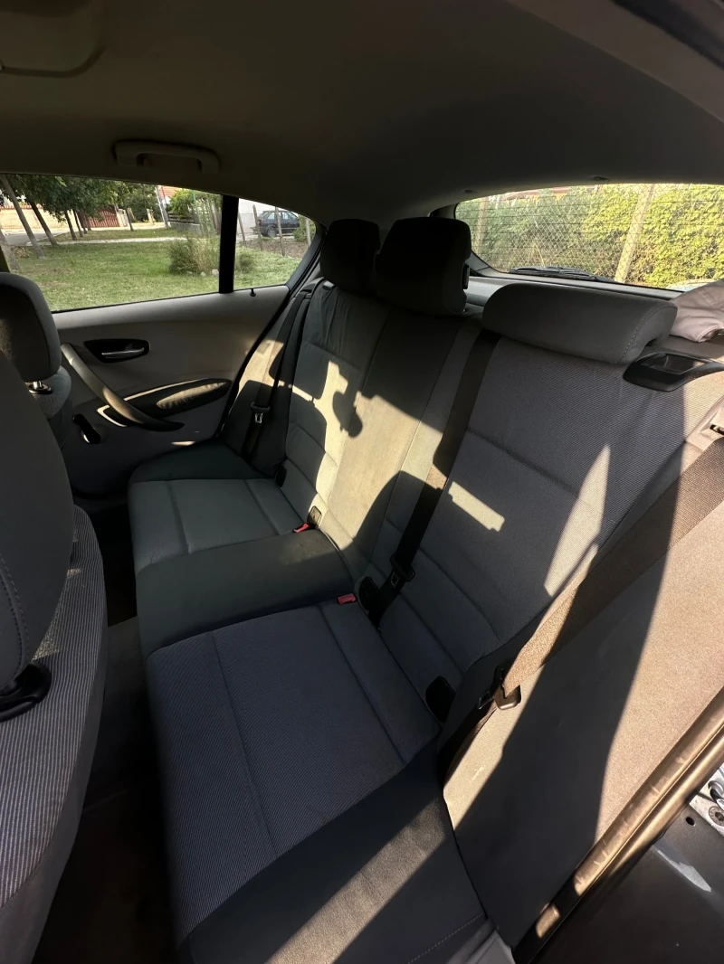 BMW 118, снимка 7 - Автомобили и джипове - 52391157