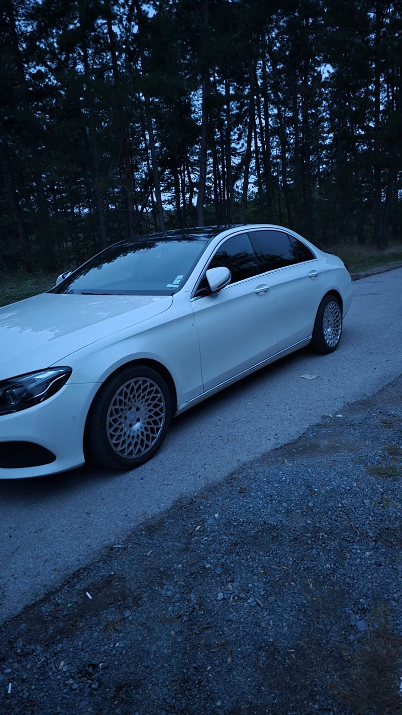 Mercedes-Benz 200, снимка 2 - Автомобили и джипове - 52135386