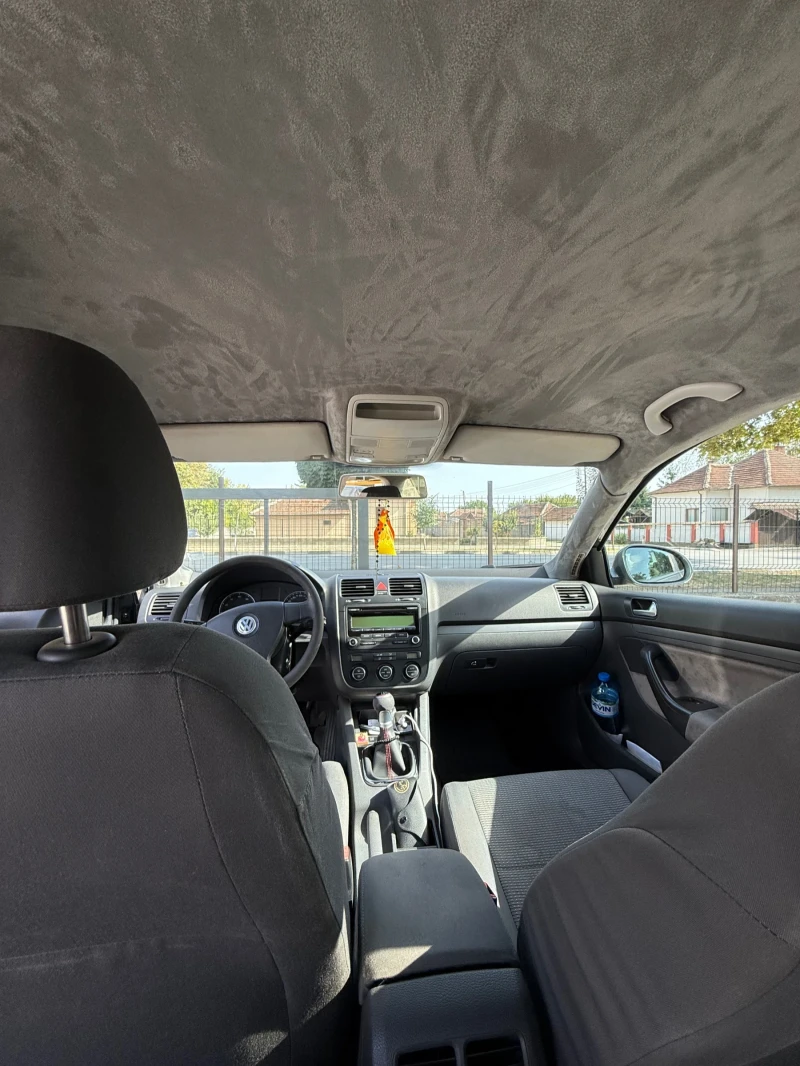 VW Jetta, снимка 5 - Автомобили и джипове - 52153445